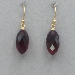 Holly Yashi North Star Earrings