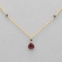 Holly Yashi Elsie Necklace