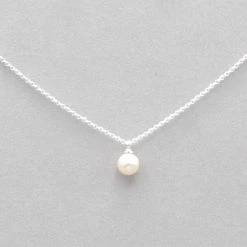 Holly Yashi Julianna Pearl Pendant Necklace