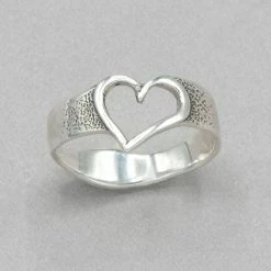Jim Kelly Tiny Heart Ring Rings