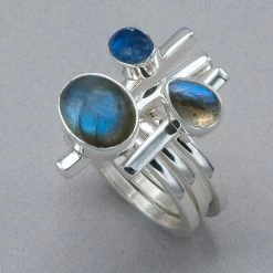 Lilly Barrack Stackable Three Rings Of Labradorite